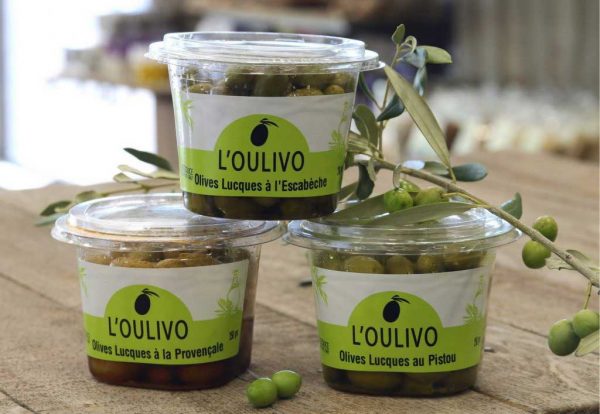 Olives vertes aromatisées